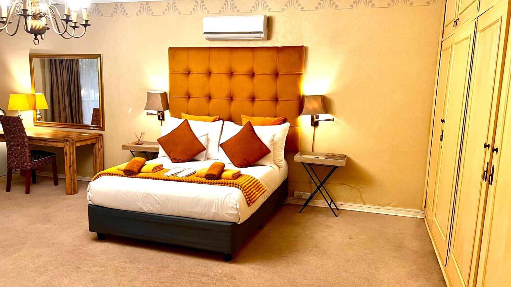 27A On Angus Hotel Johannesburg Bagian luar foto